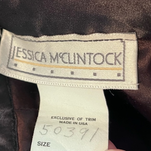 Vintage 1986 Jessica McClintock Women’s 24” Black Velvet Pencil Midi Skirt - Picture 9 of 10